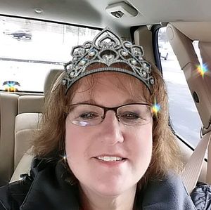 Meet your Posher, Michele